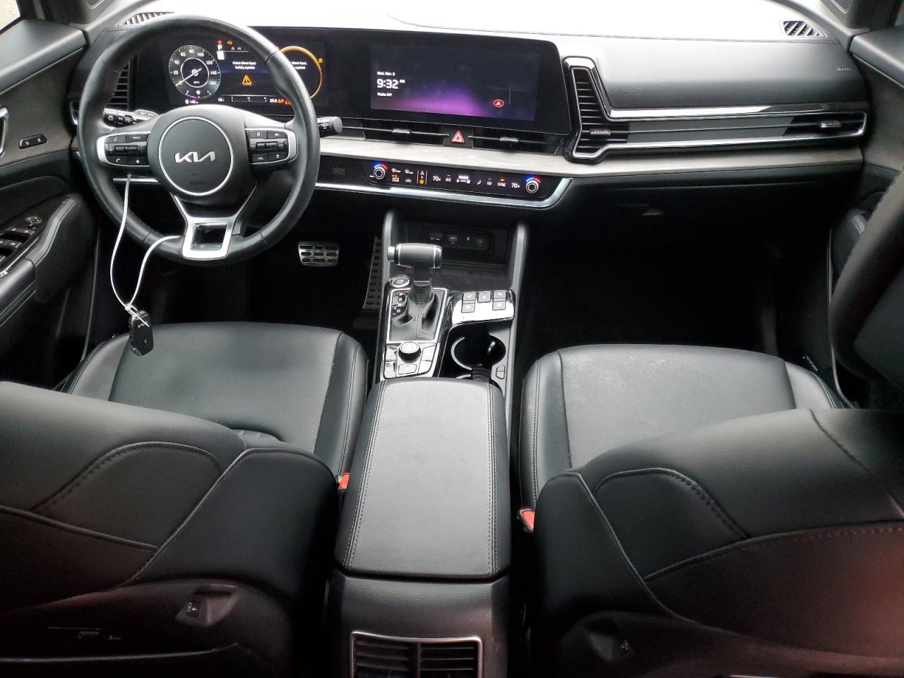2023 Kia Sportage - Image 8