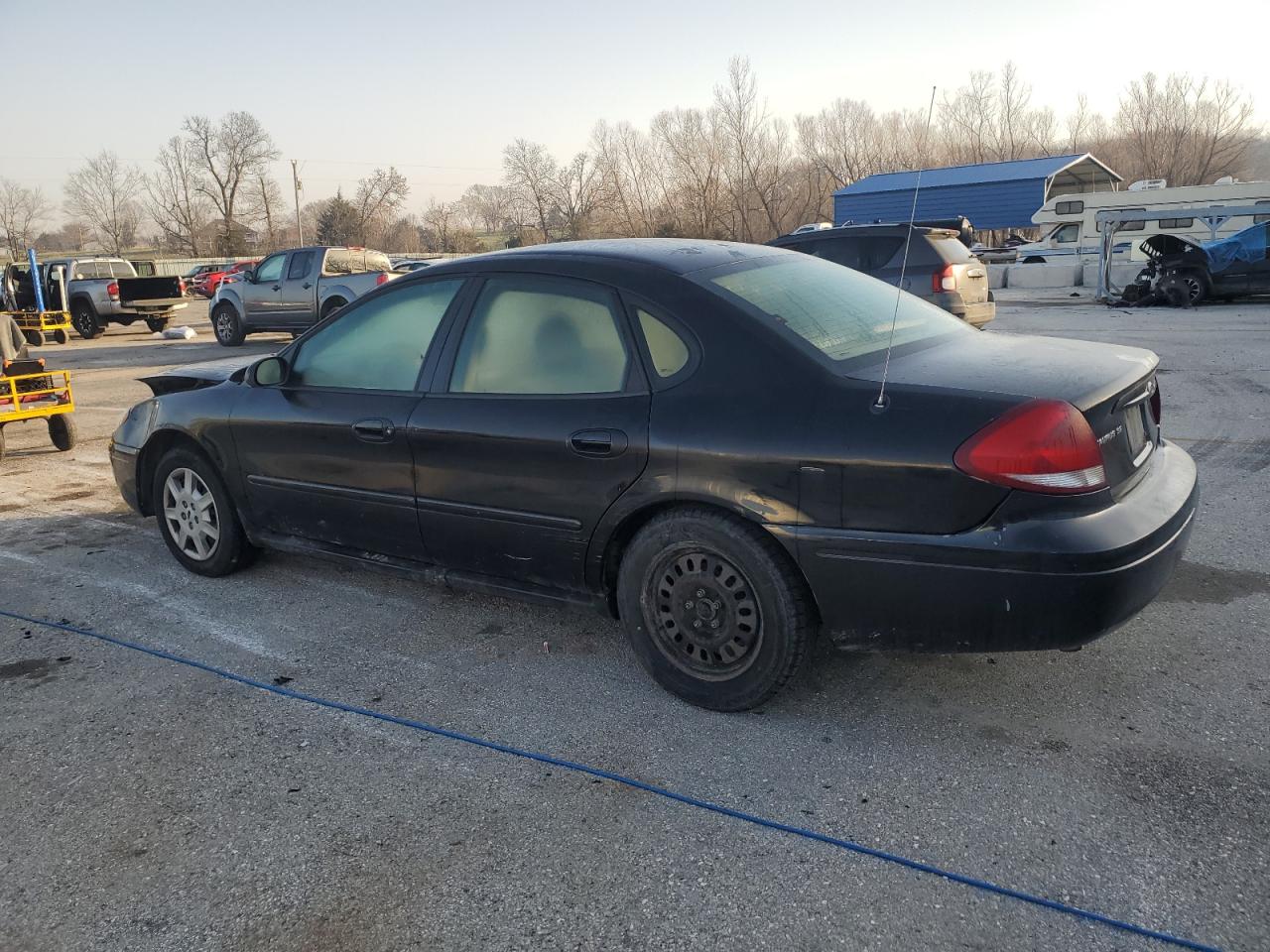 2006 Ford Taurus - Image 2