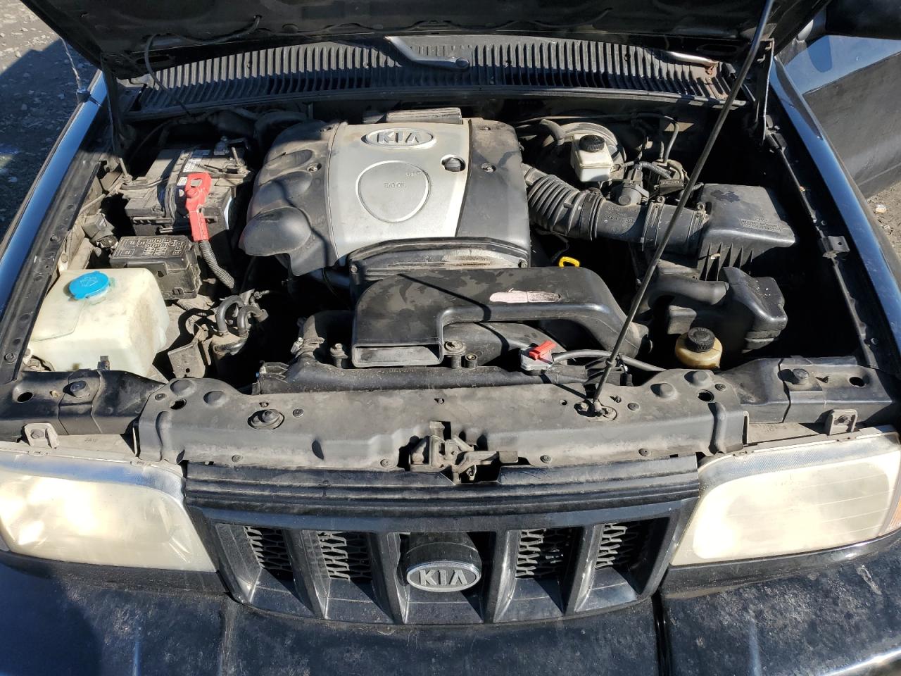 2002 Kia Sportage - Image 12