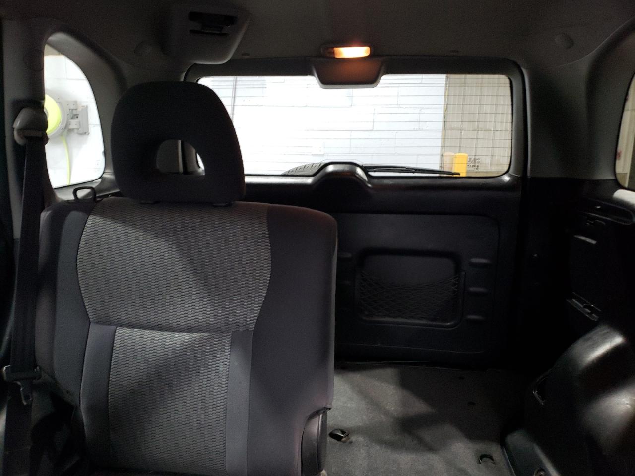 2005 Toyota RAV 4 - Image 10