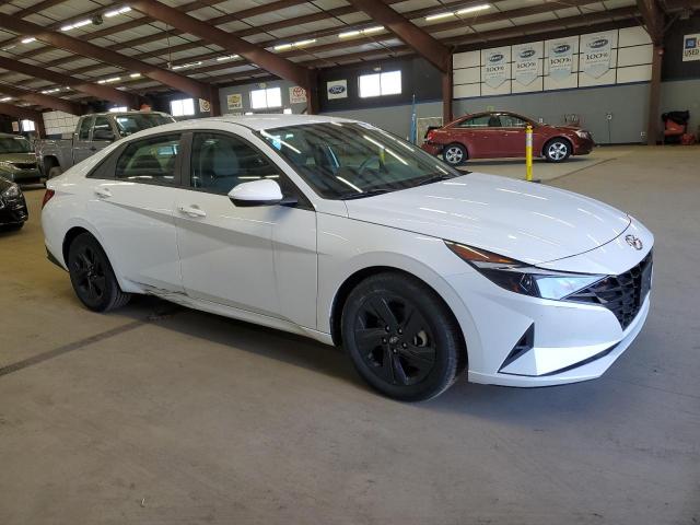  HYUNDAI ELANTRA 2023 Белы