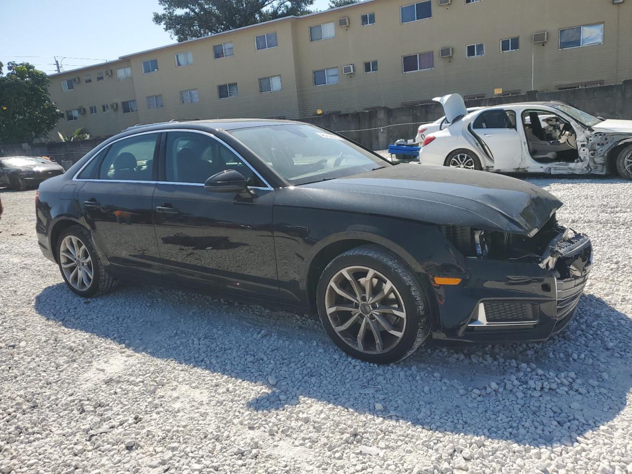 2019 Audi A4 - Image 4