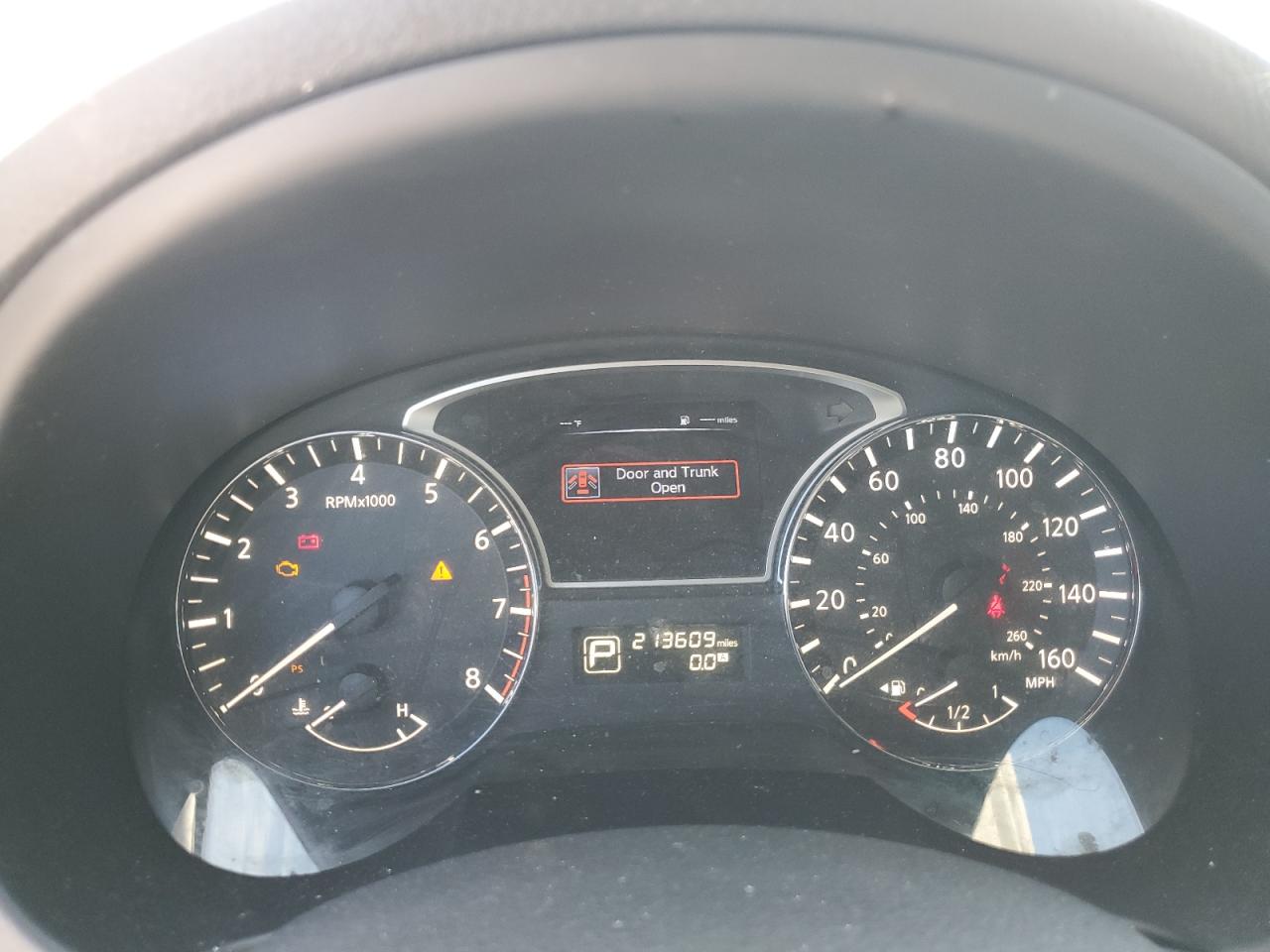 2015 Nissan Altima - Image 9
