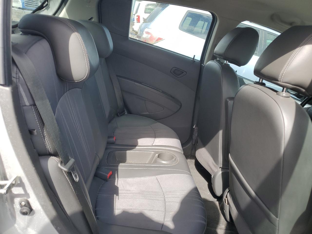 2015 Chevrolet Spark - Image 10