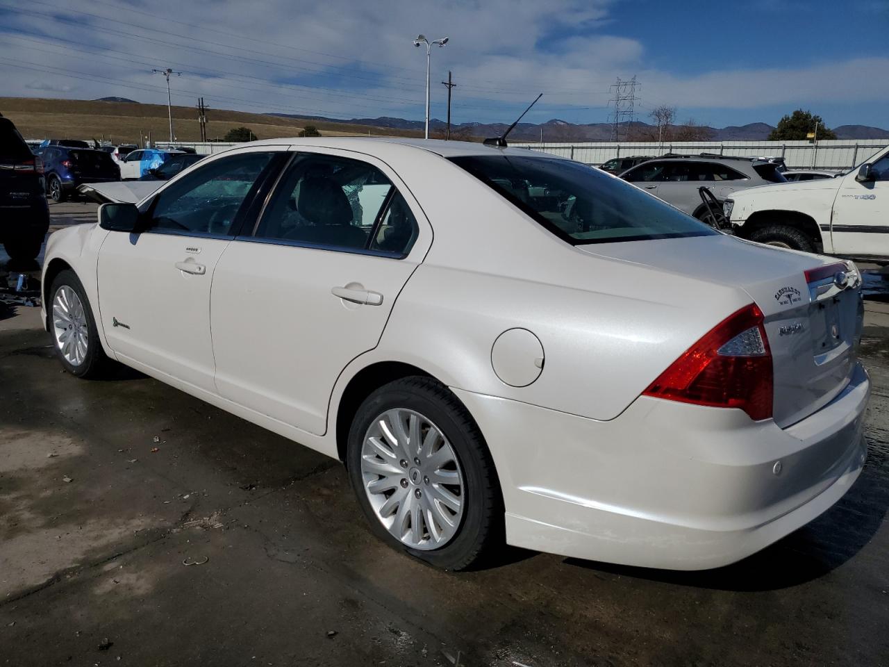 2011 Ford Fusion - Image 2