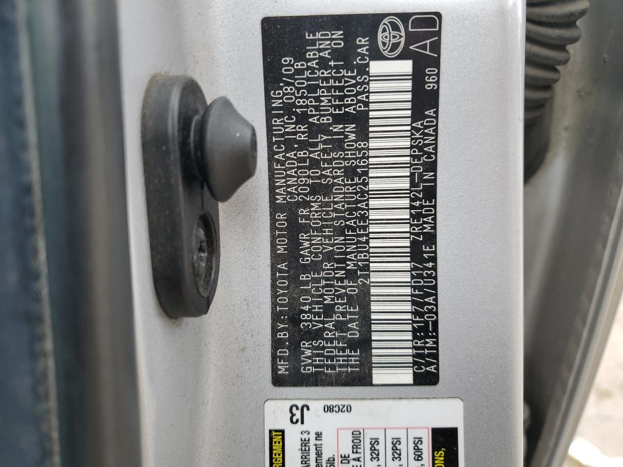 2010 Toyota Corolla - Image 12