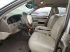 2004 Lincoln Town Car Executive იყიდება Elgin-ში, IL - Front End