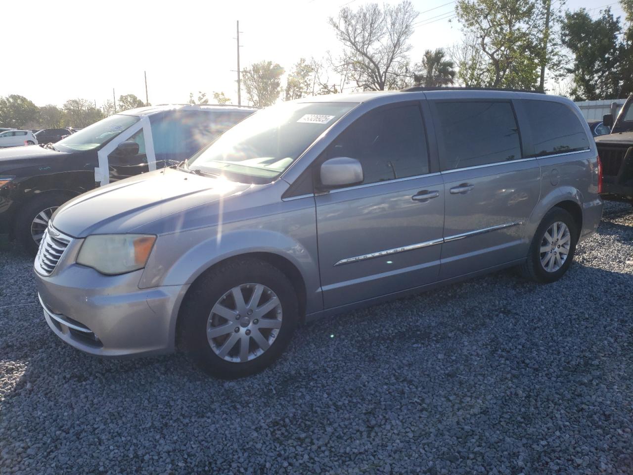 2013 Chrysler Town & Country - Image 1