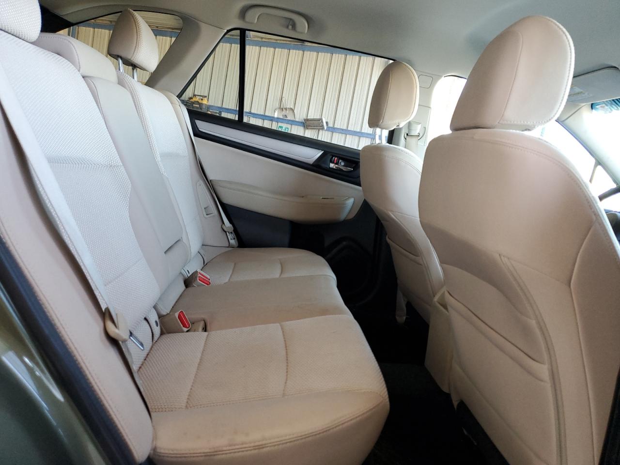 2015 Subaru Outback - Image 10