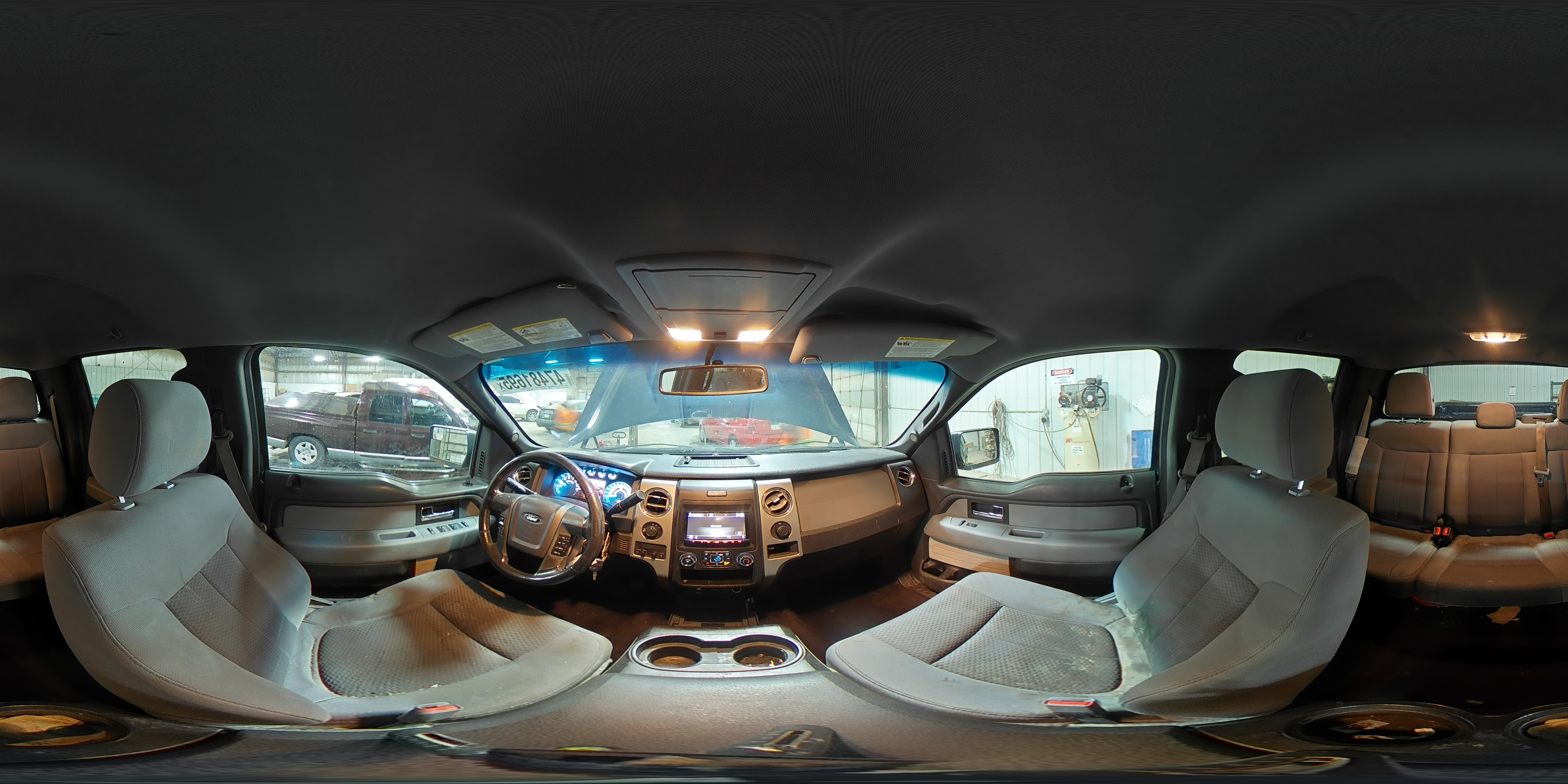 2013 Ford F-150 - Image 12