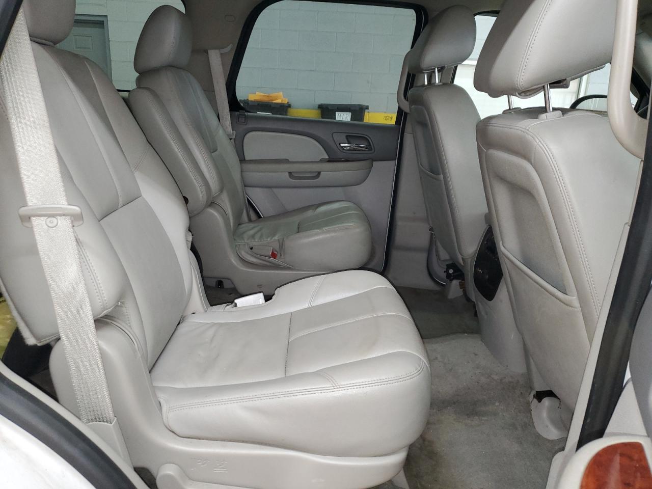 2013 Chevrolet Tahoe - Image 11