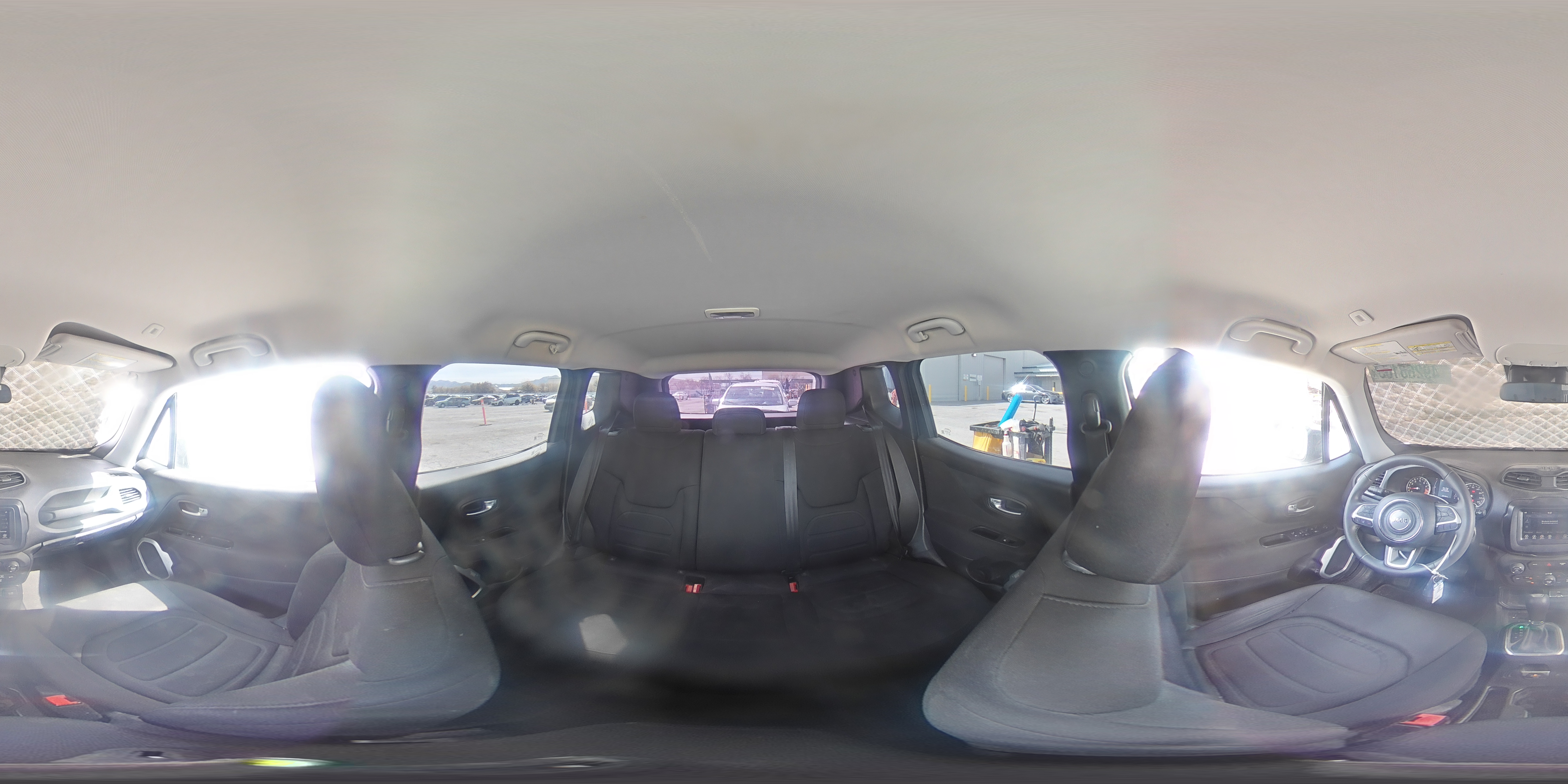 2018 Jeep Renegade - Image 15