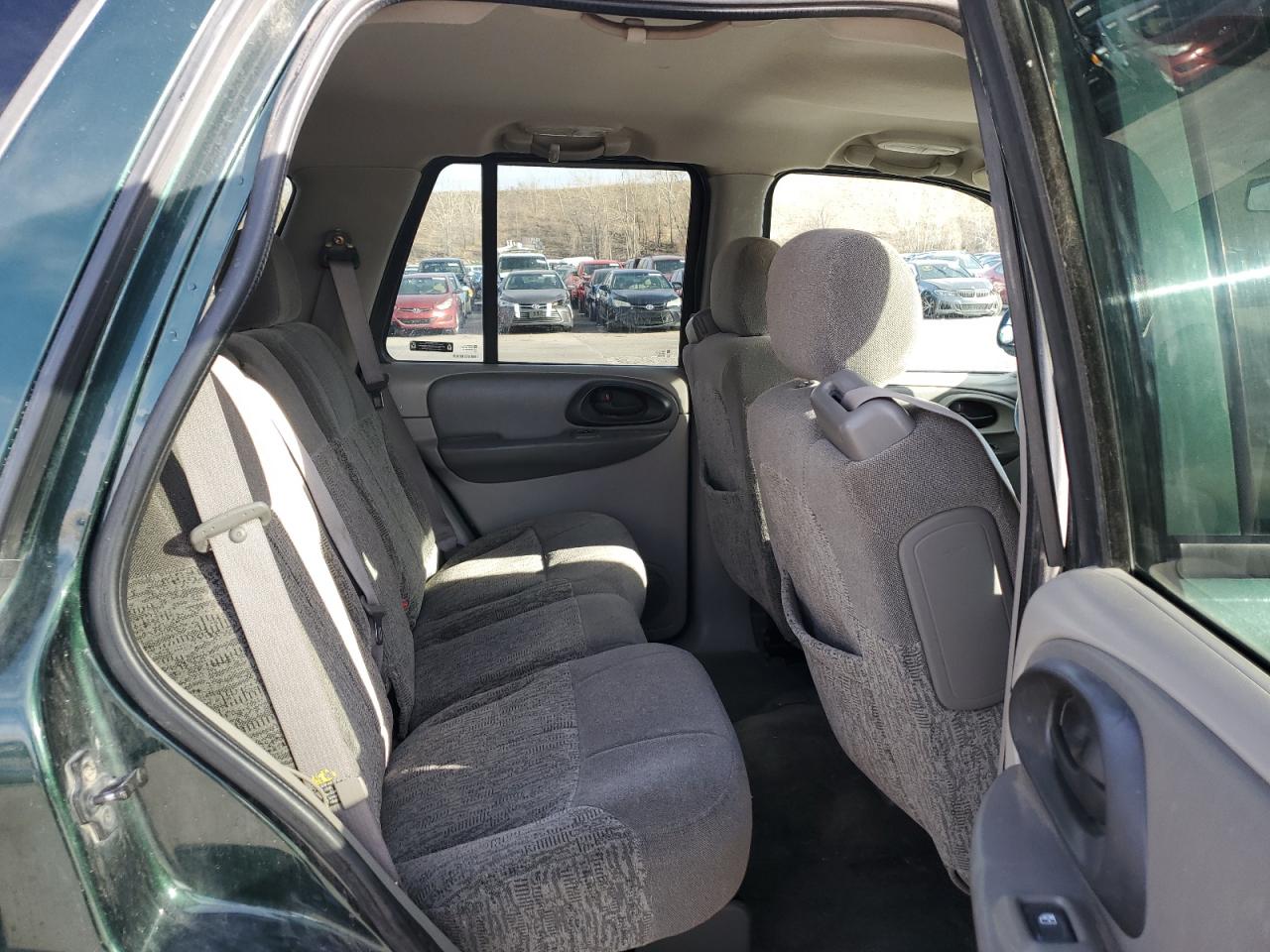 2002 Chevrolet TrailBlazer - Image 11