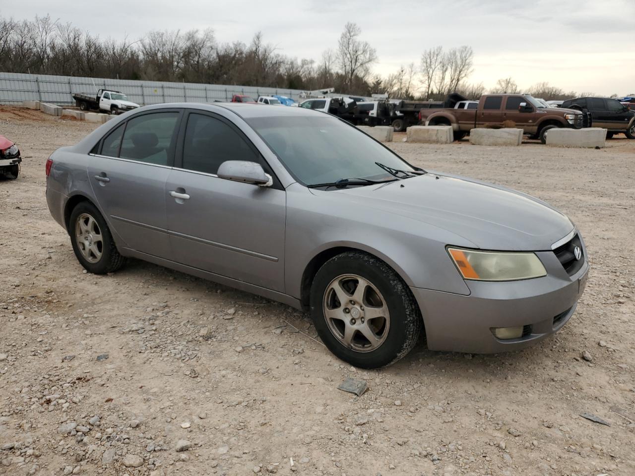 2006 Hyundai Sonata - Image 4