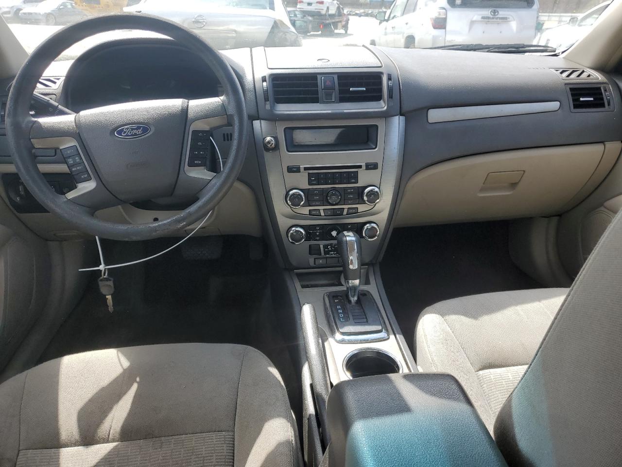 2010 Ford Fusion - Image 8