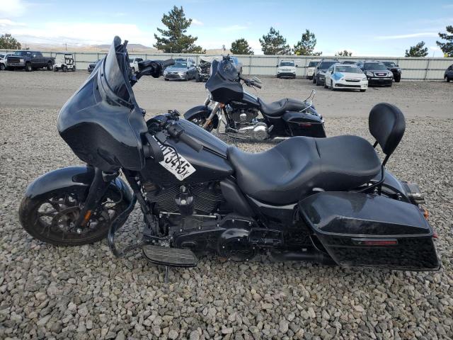  HARLEY-DAVIDSON FLHXST 2022 Чорний