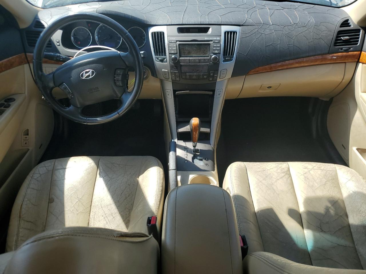 2009 Hyundai Sonata - Image 8