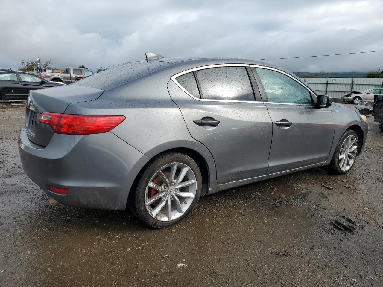 2013 Acura ILX - Image 3