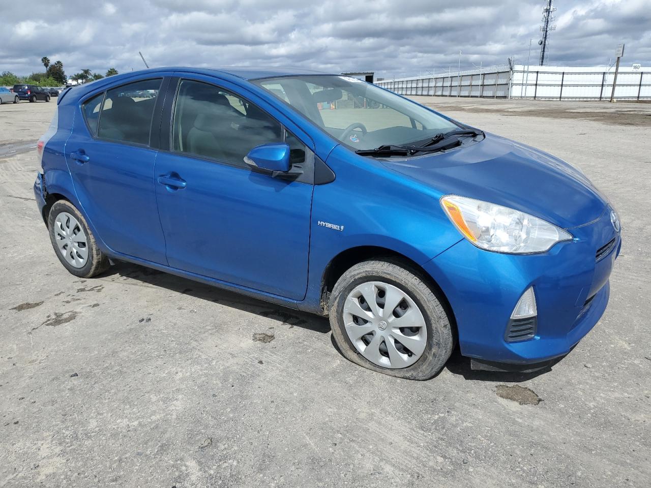 2014 Toyota Prius - Image 4