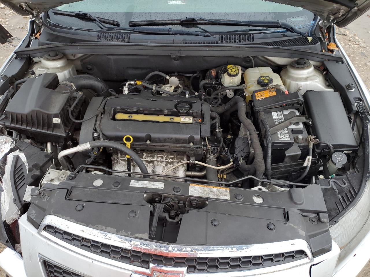 2012 Chevrolet Cruze - Image 12