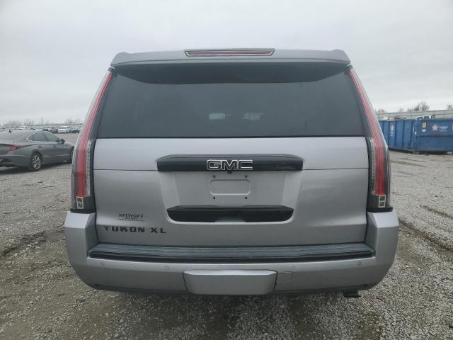 Parquets GMC YUKON 2015 Srebrny