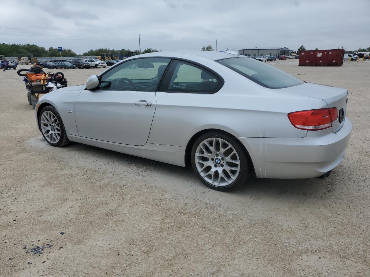 2010 BMW 3er - Image 2