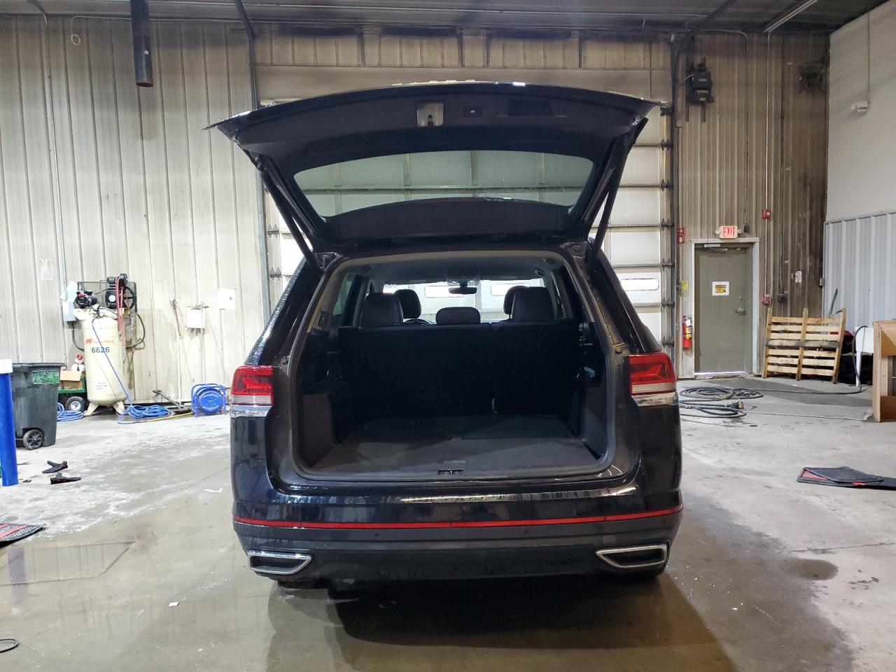 2021 Volkswagen Atlas - Image 6