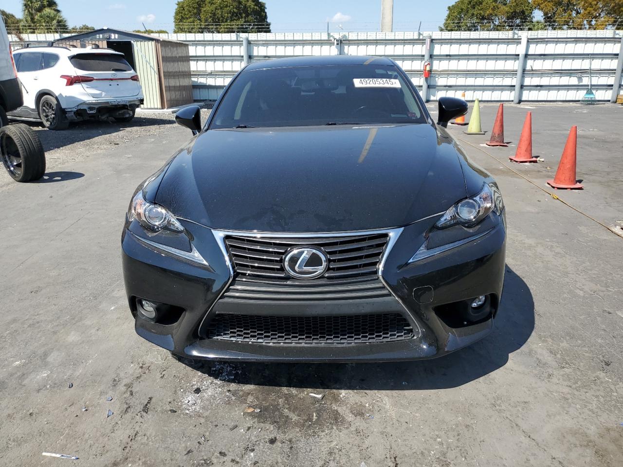 2016 Lexus IS - Image 5