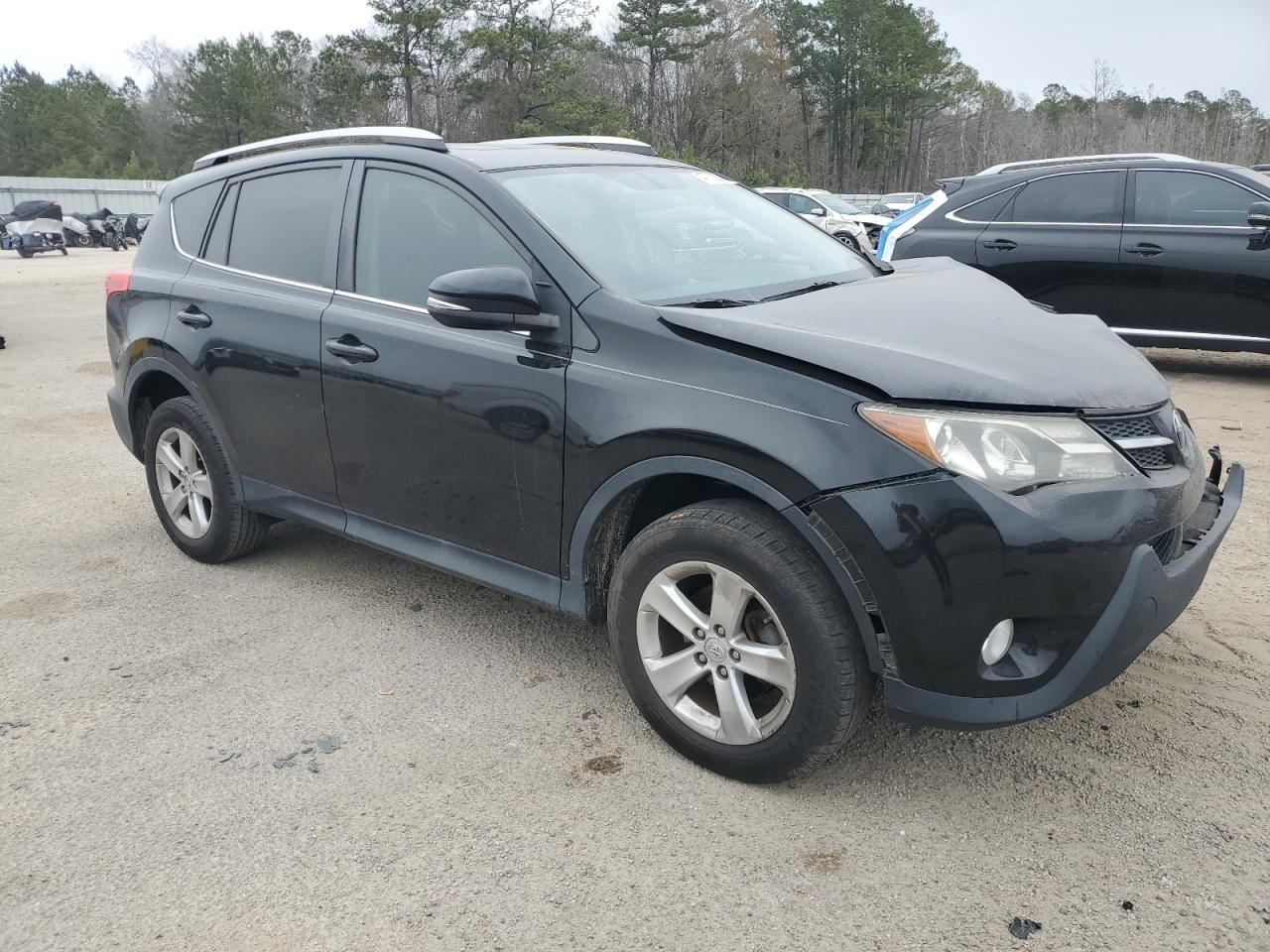 2013 Toyota RAV 4 - Image 4