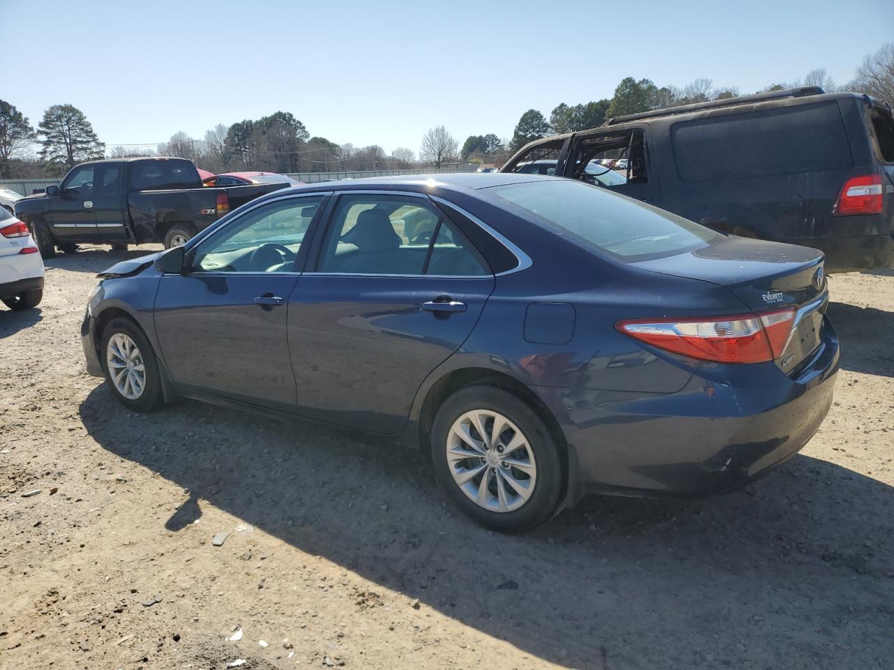 2015 Toyota Camry - Image 2