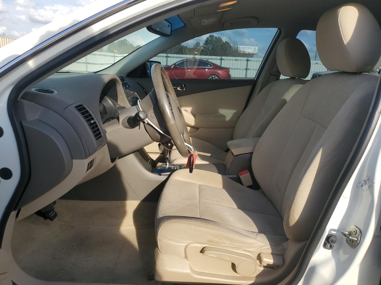 2012 Nissan Altima - Image 7