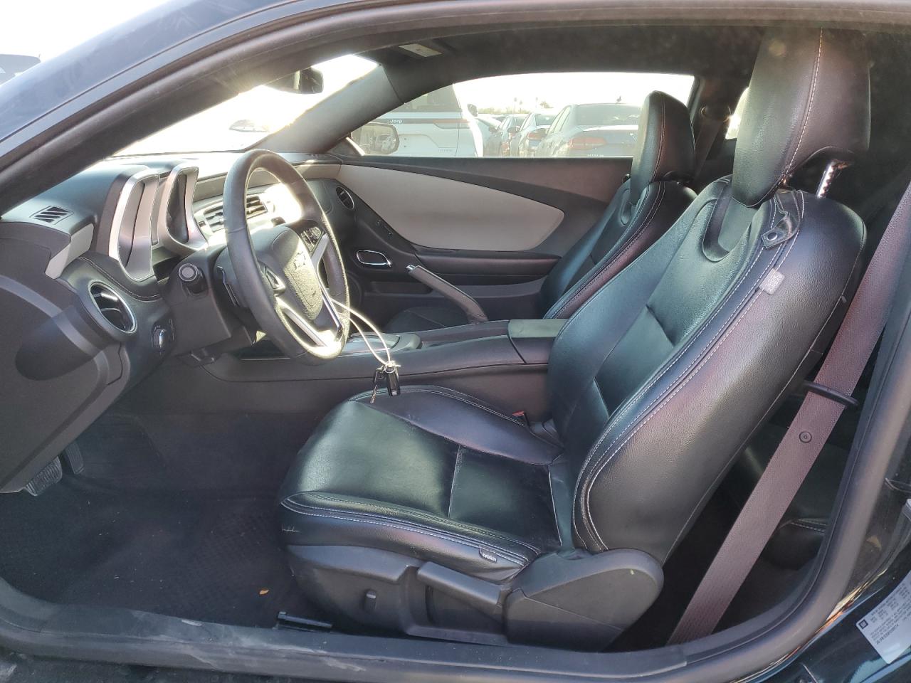 2015 Chevrolet Camaro - Image 7
