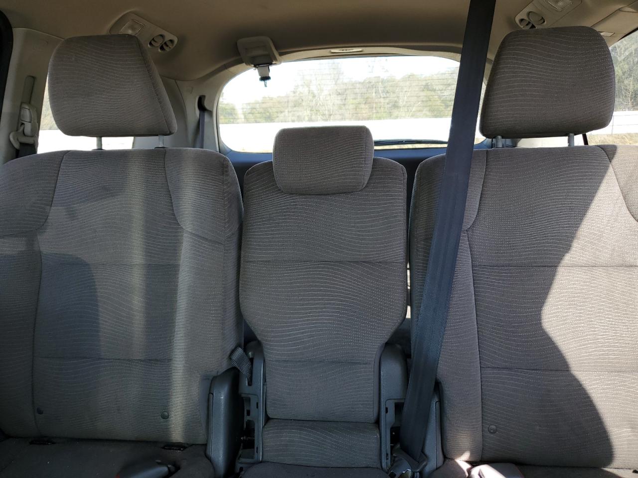 2012 Honda Odyssey - Image 10