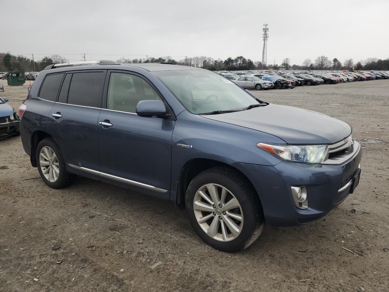2013 Toyota Highlander - Image 4