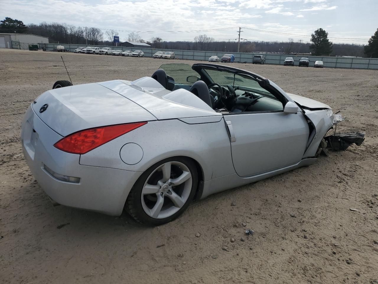 2006 Nissan 350Z - Image 3