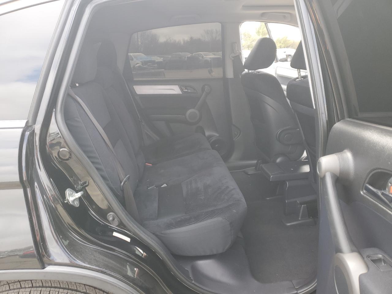 2010 Honda CR-V - Image 11