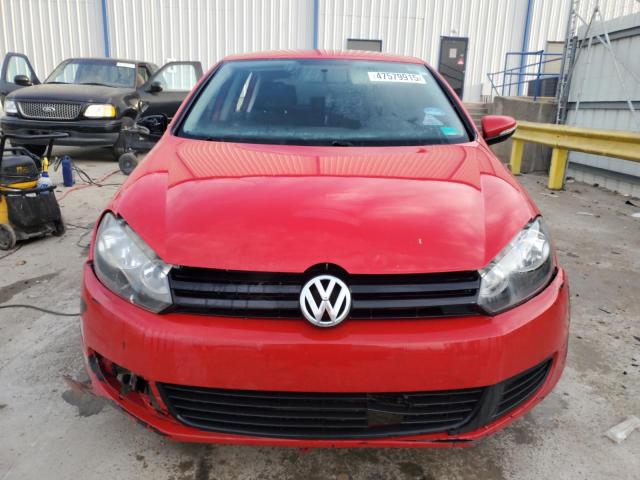  VOLKSWAGEN GOLF 2013 Красный