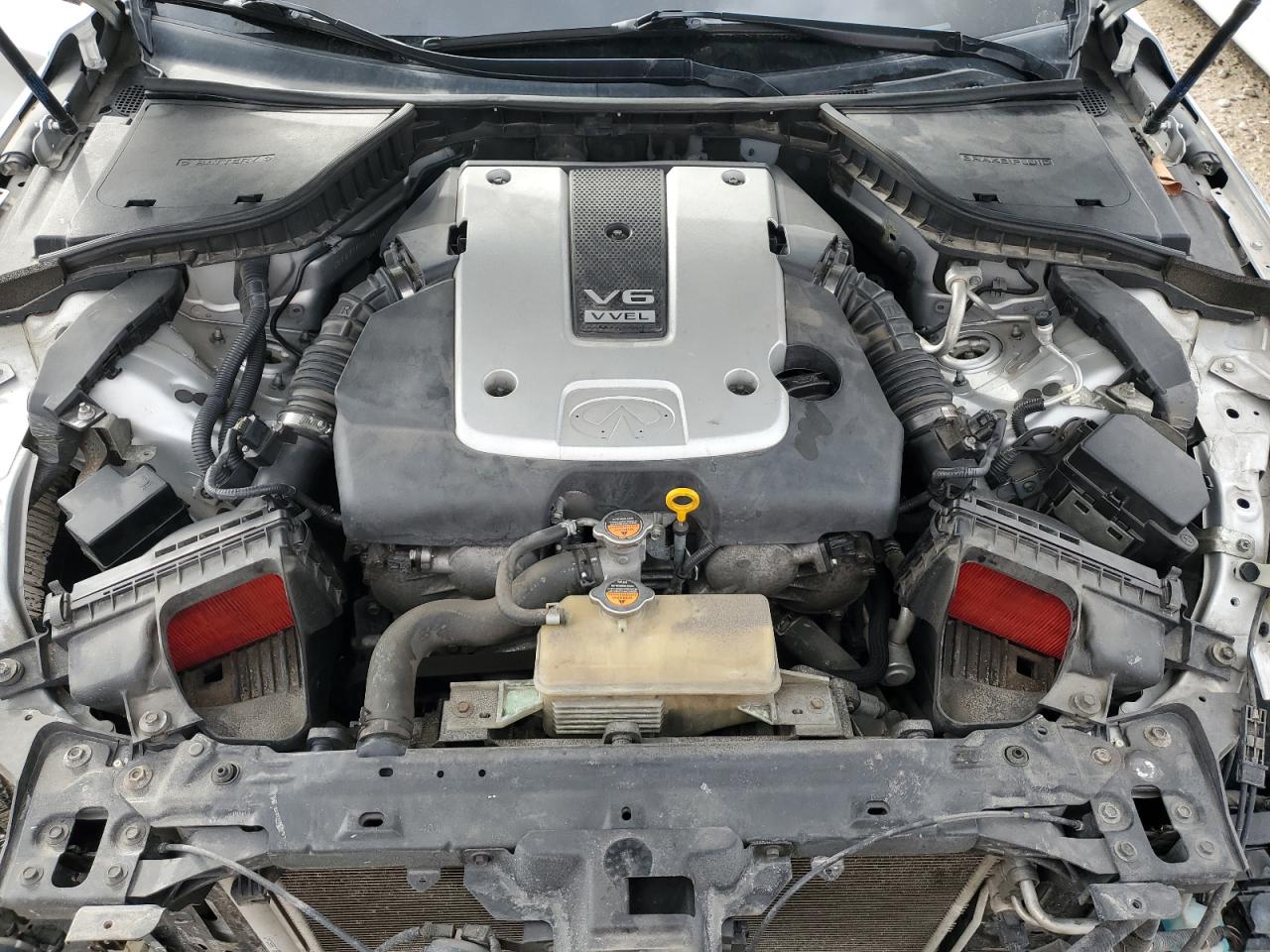 2014 Infiniti Q50 - Image 12