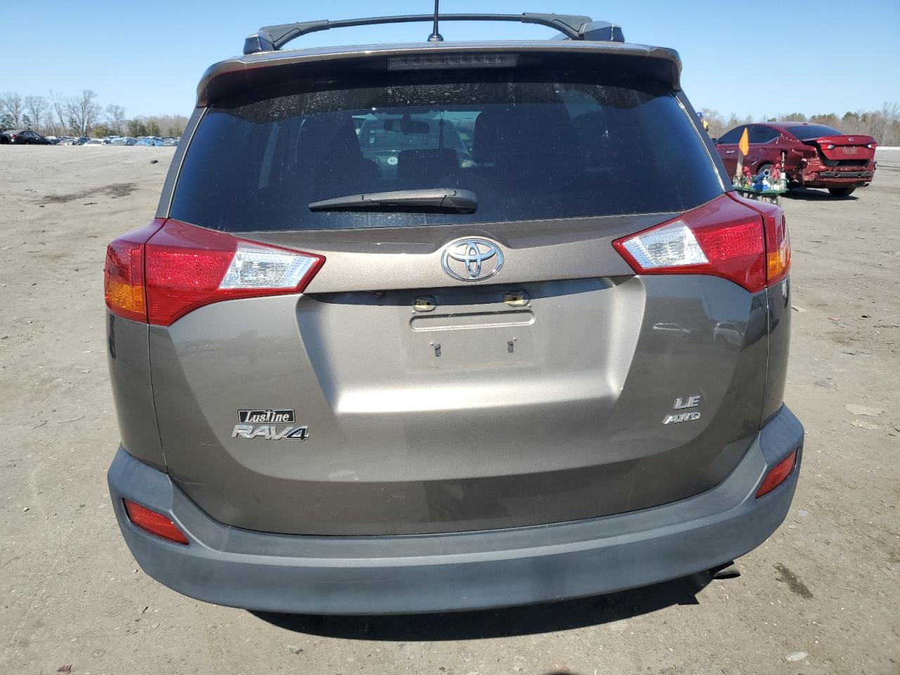 2014 Toyota RAV 4 - Image 6