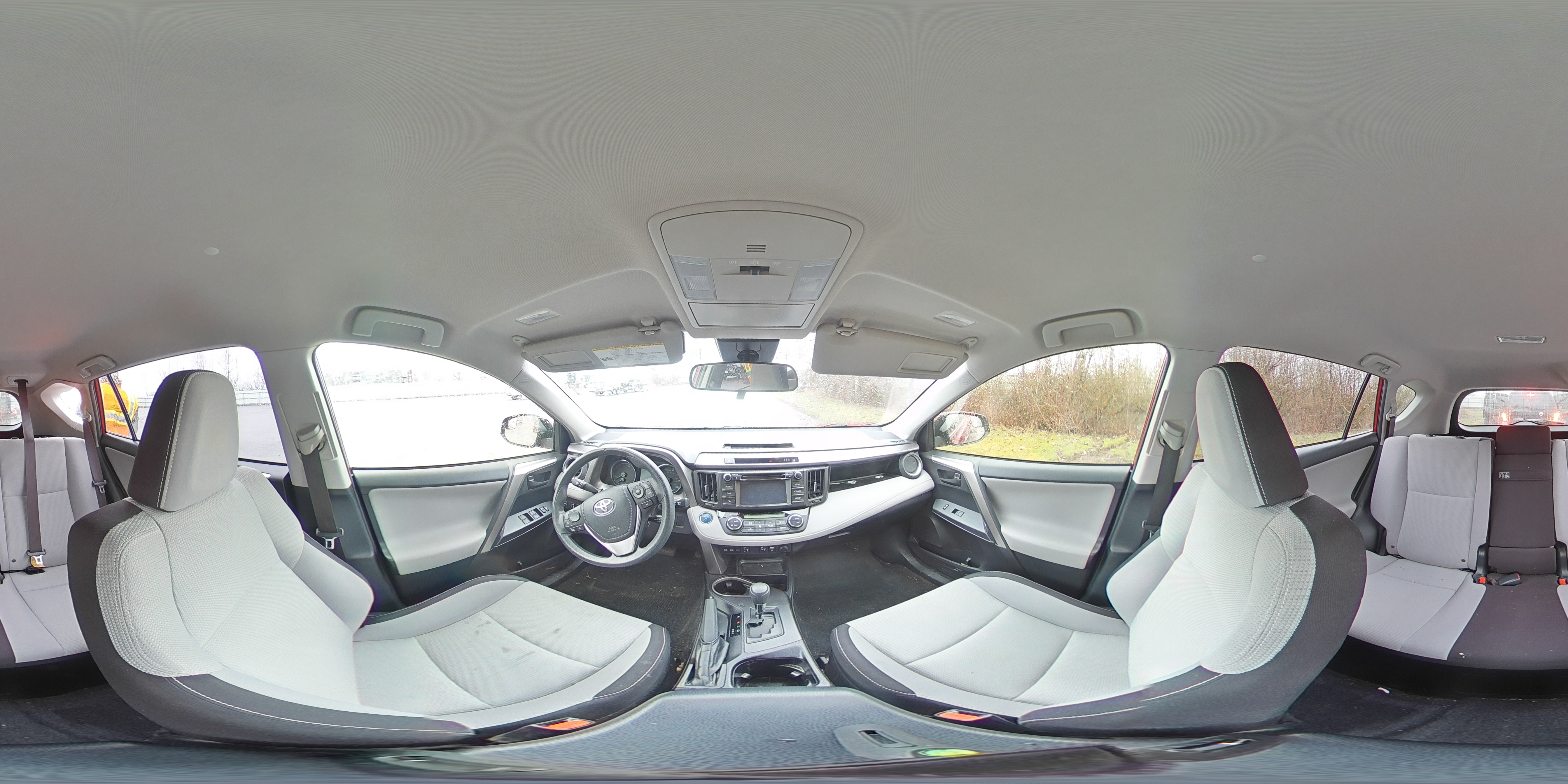 2018 Toyota RAV 4 - Image 14