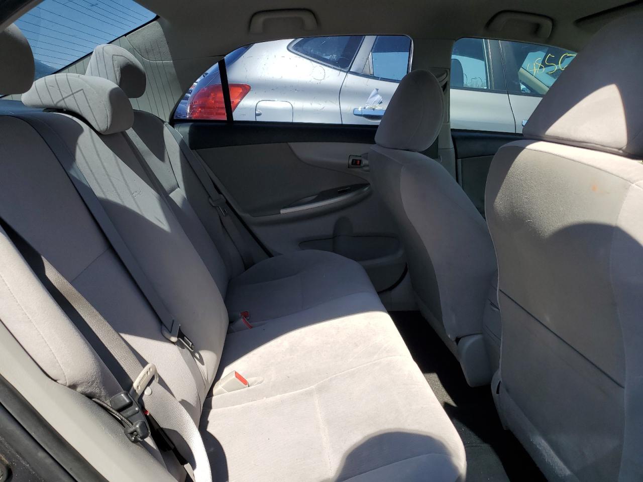 2011 Toyota Corolla - Image 10