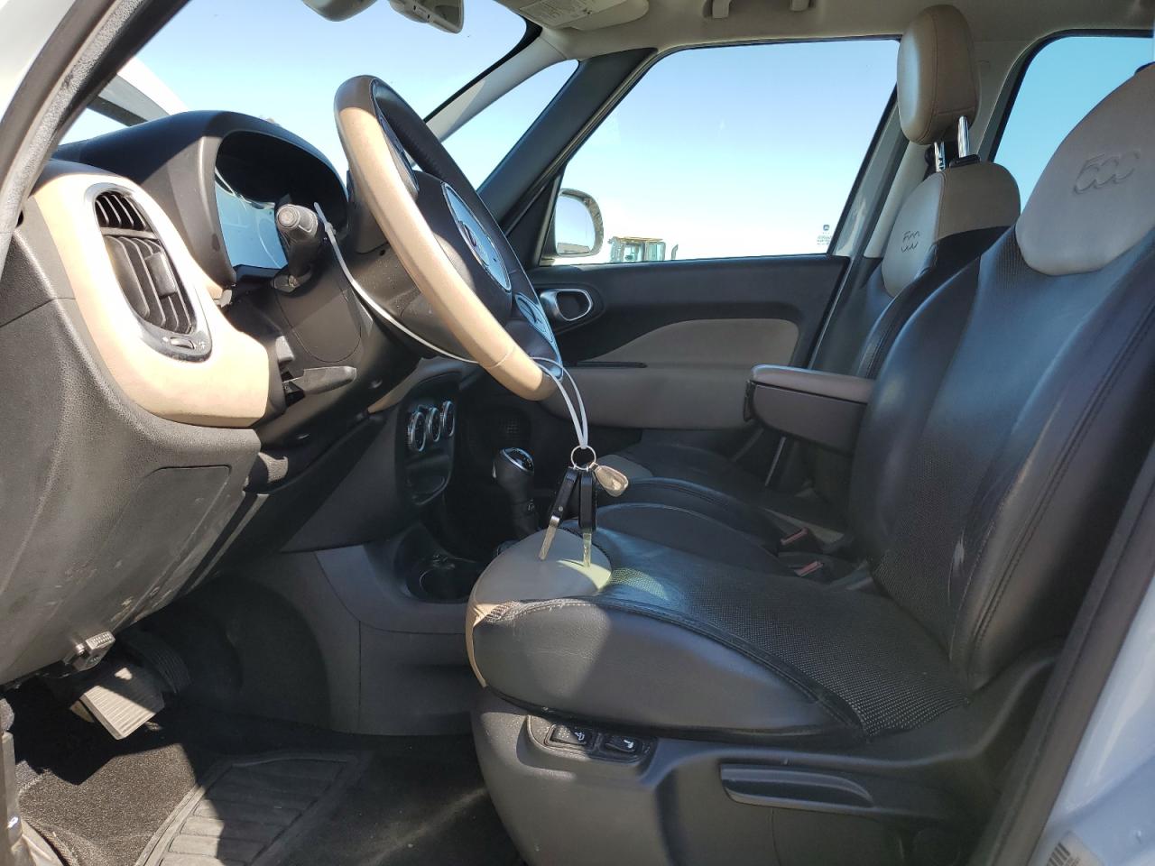 2014 Fiat 500 - Image 7