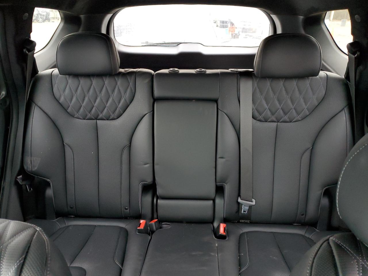 2023 Hyundai Santa Fe - Image 10