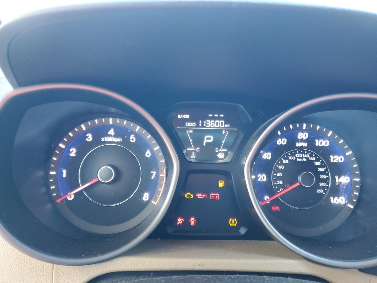 2013 Hyundai Elantra - Image 9