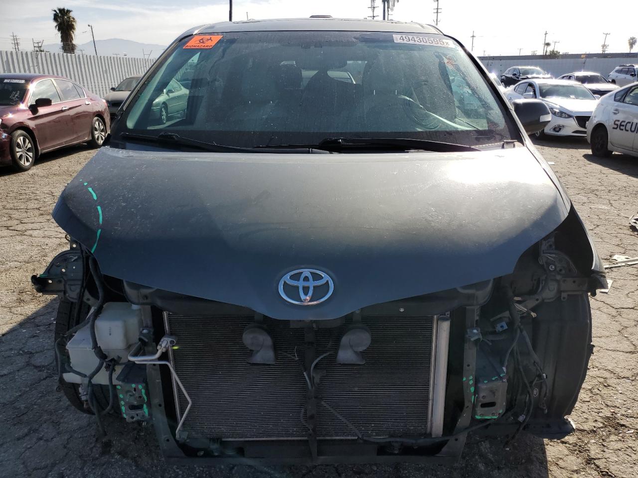 2013 Toyota Sienna - Image 5