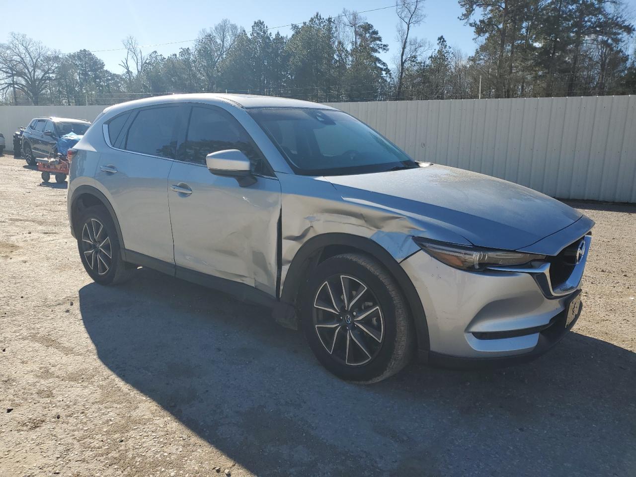 2017 Mazda CX-5 - Image 4