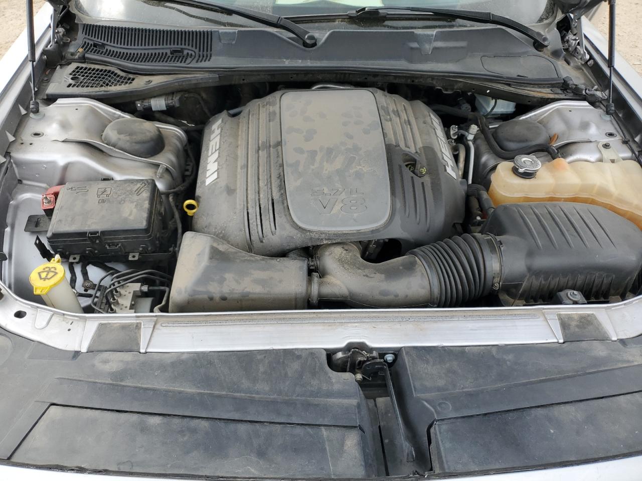 2017 Dodge Challenger - Image 12
