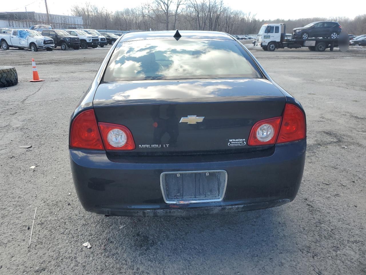 2012 Chevrolet Malibu - Image 6