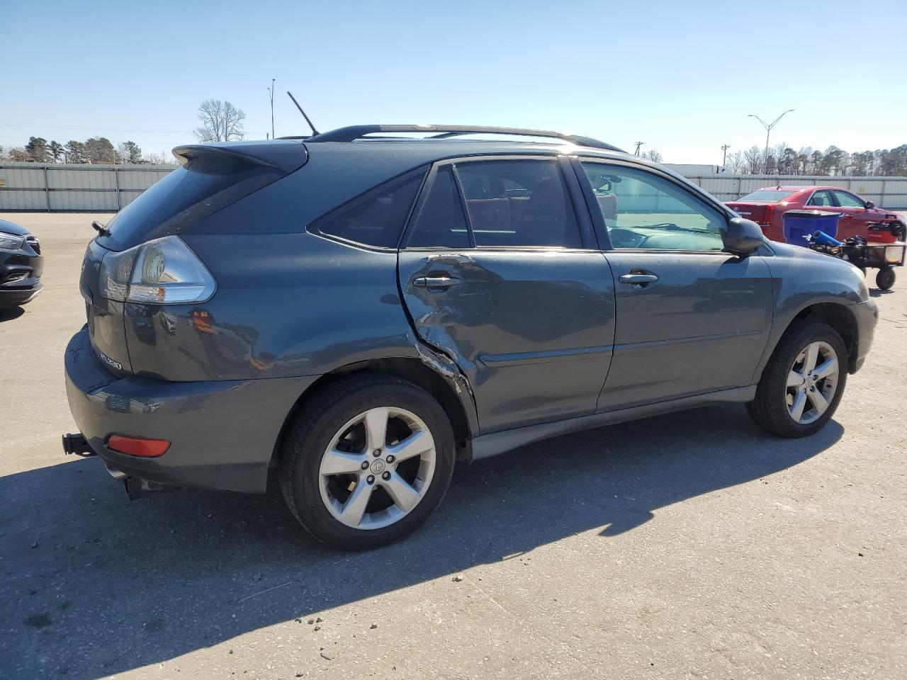2005 Lexus RX - Image 3
