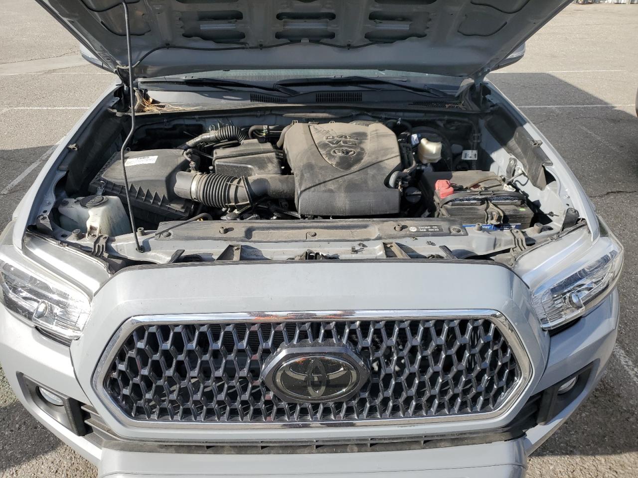 2018 Toyota Tacoma - Image 11